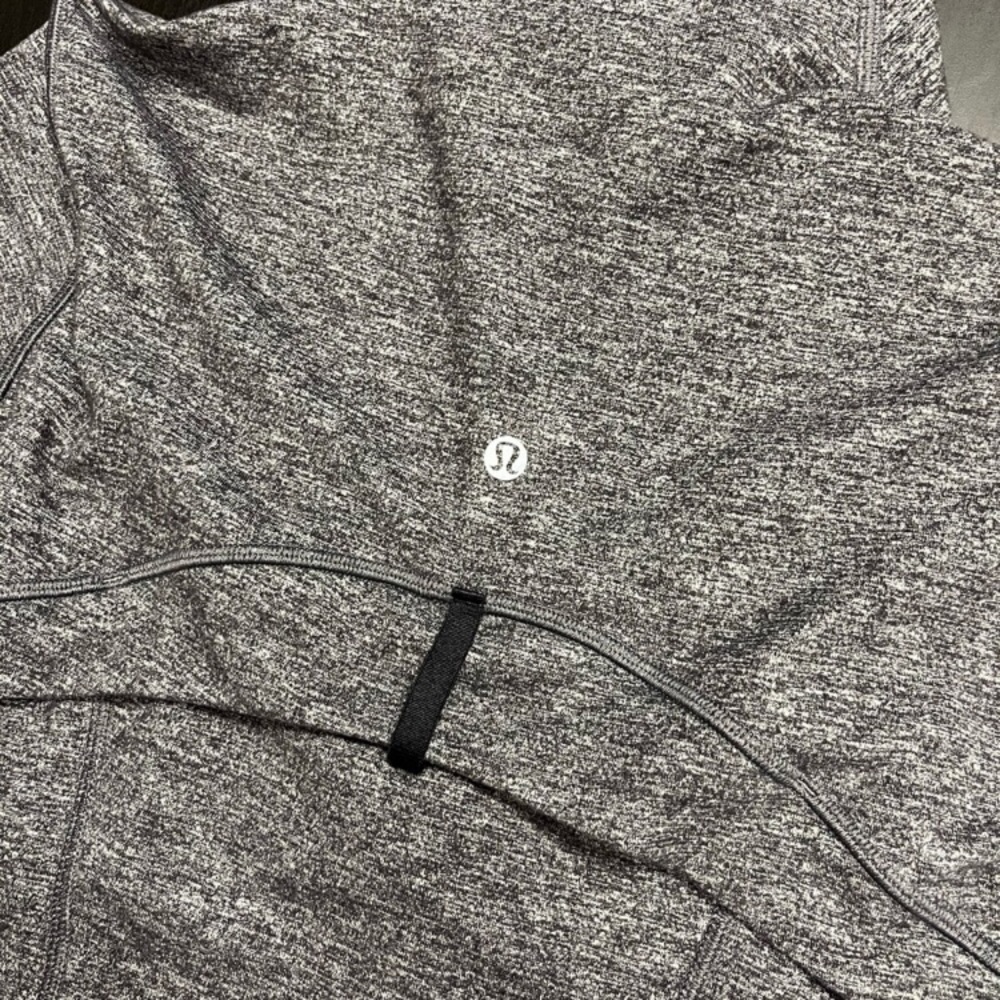 Lululemon define jacket in heather grey size 6 - Picture 6 of 7